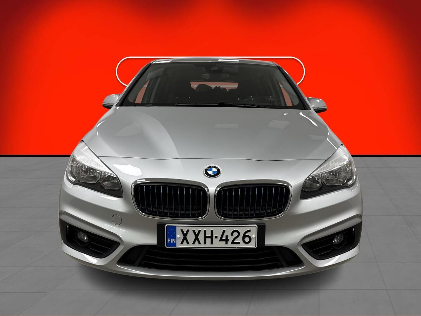 BMW 225 2017