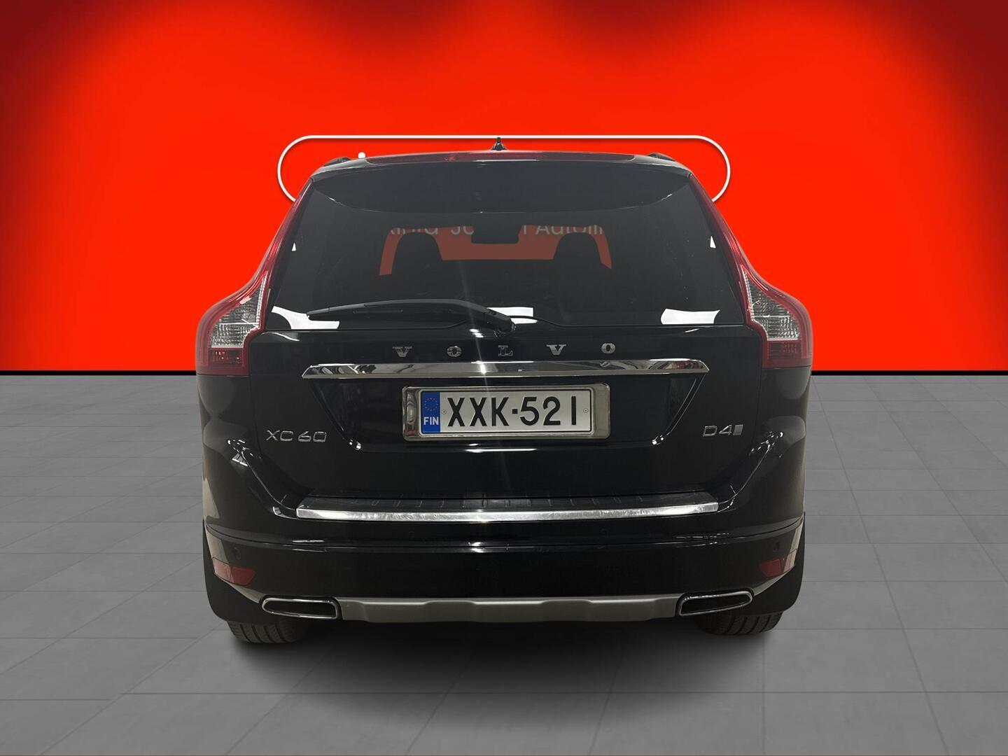 VOLVO XC60 2017