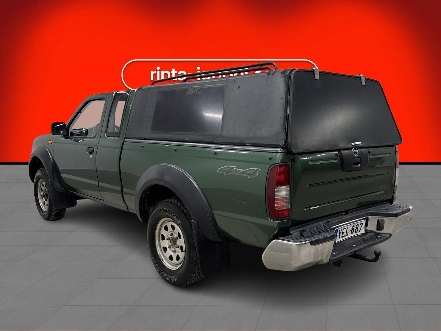 NISSAN King Cab 2002