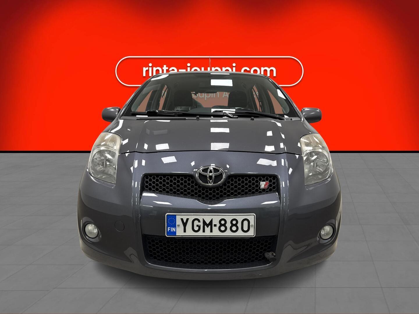 TOYOTA Yaris 2007