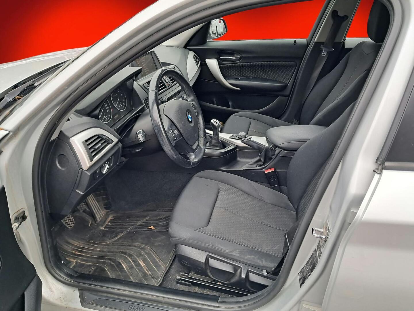 BMW 116 2011