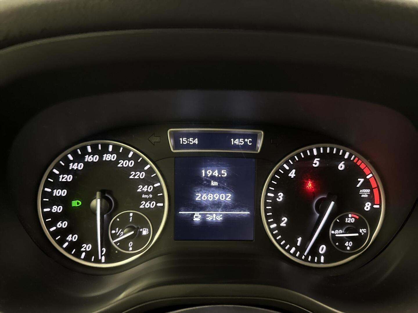 MERCEDES-BENZ B 2012
