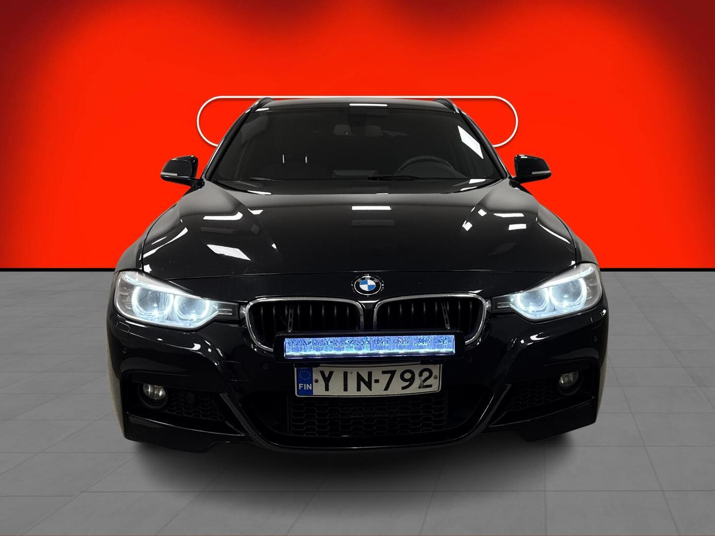 BMW 318 2014