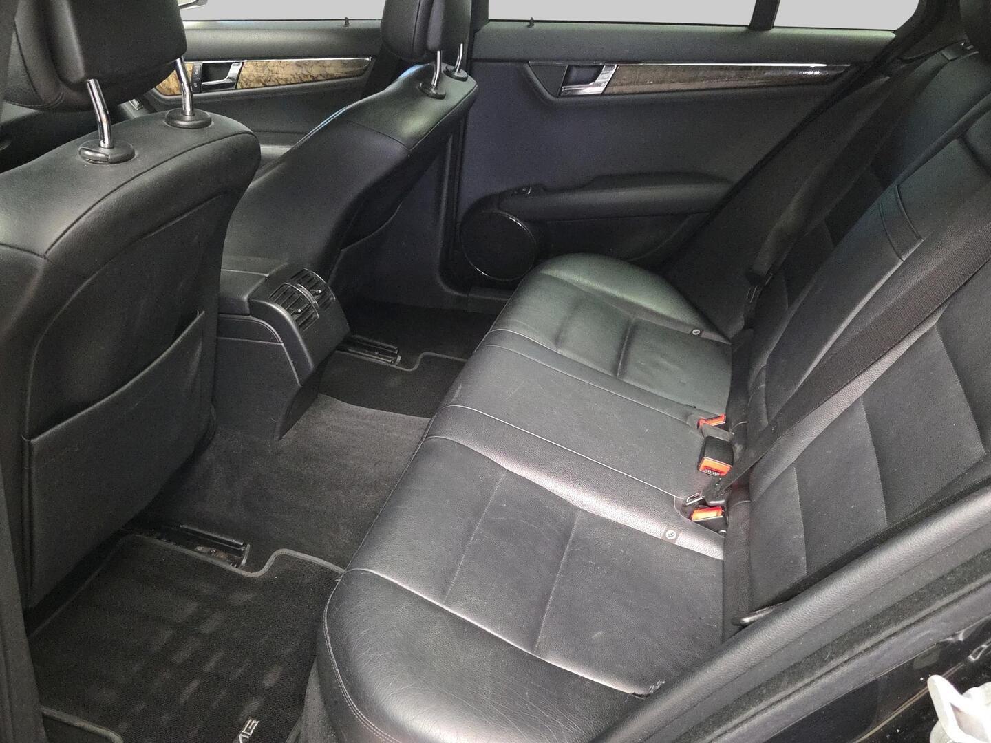 MERCEDES-BENZ C 2008