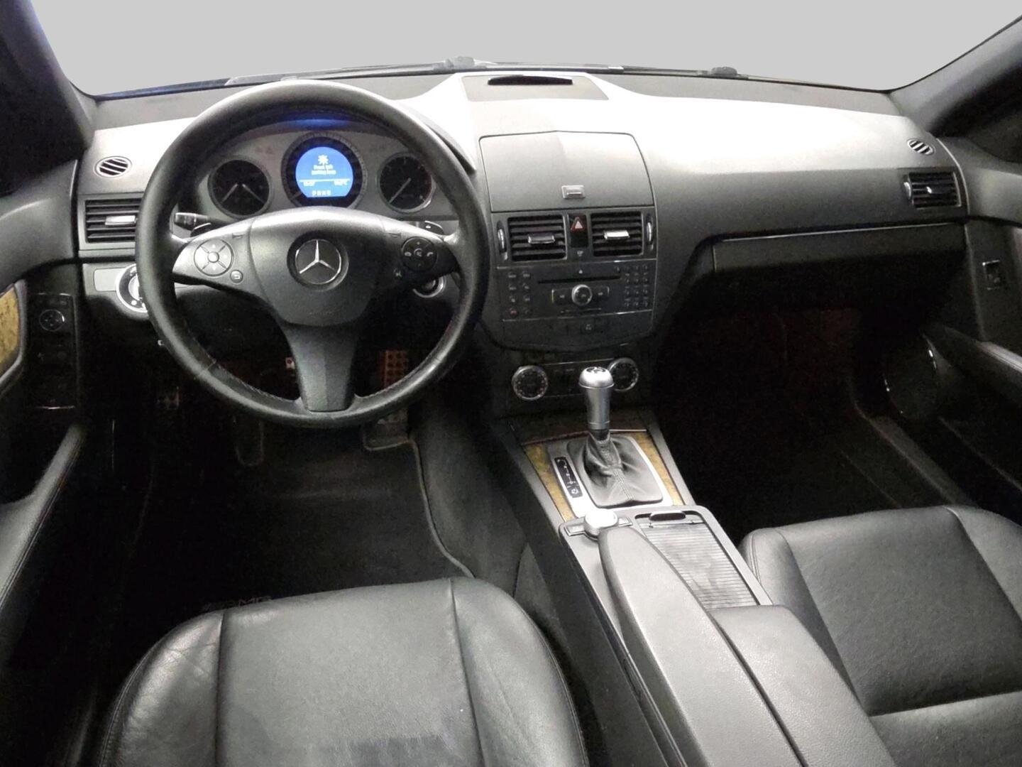 MERCEDES-BENZ C 2008