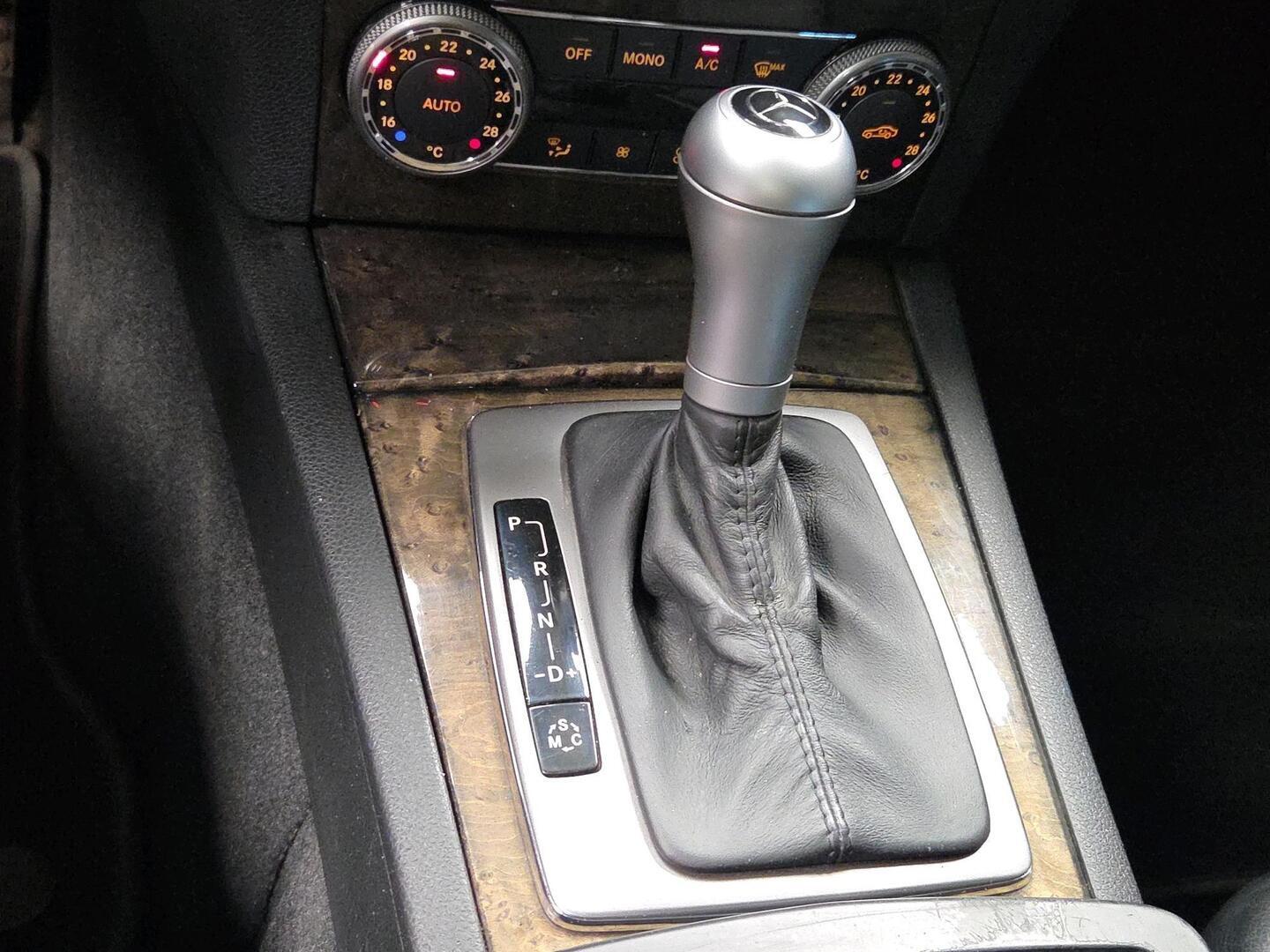 MERCEDES-BENZ C 2008
