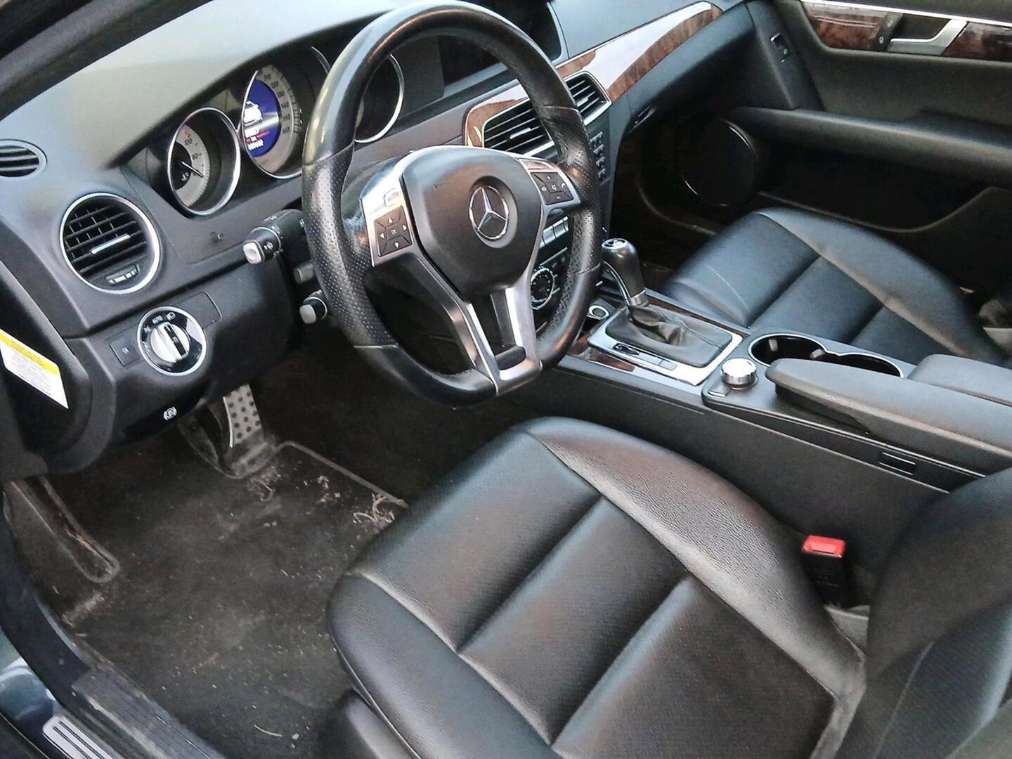 MERCEDES-BENZ C 2013