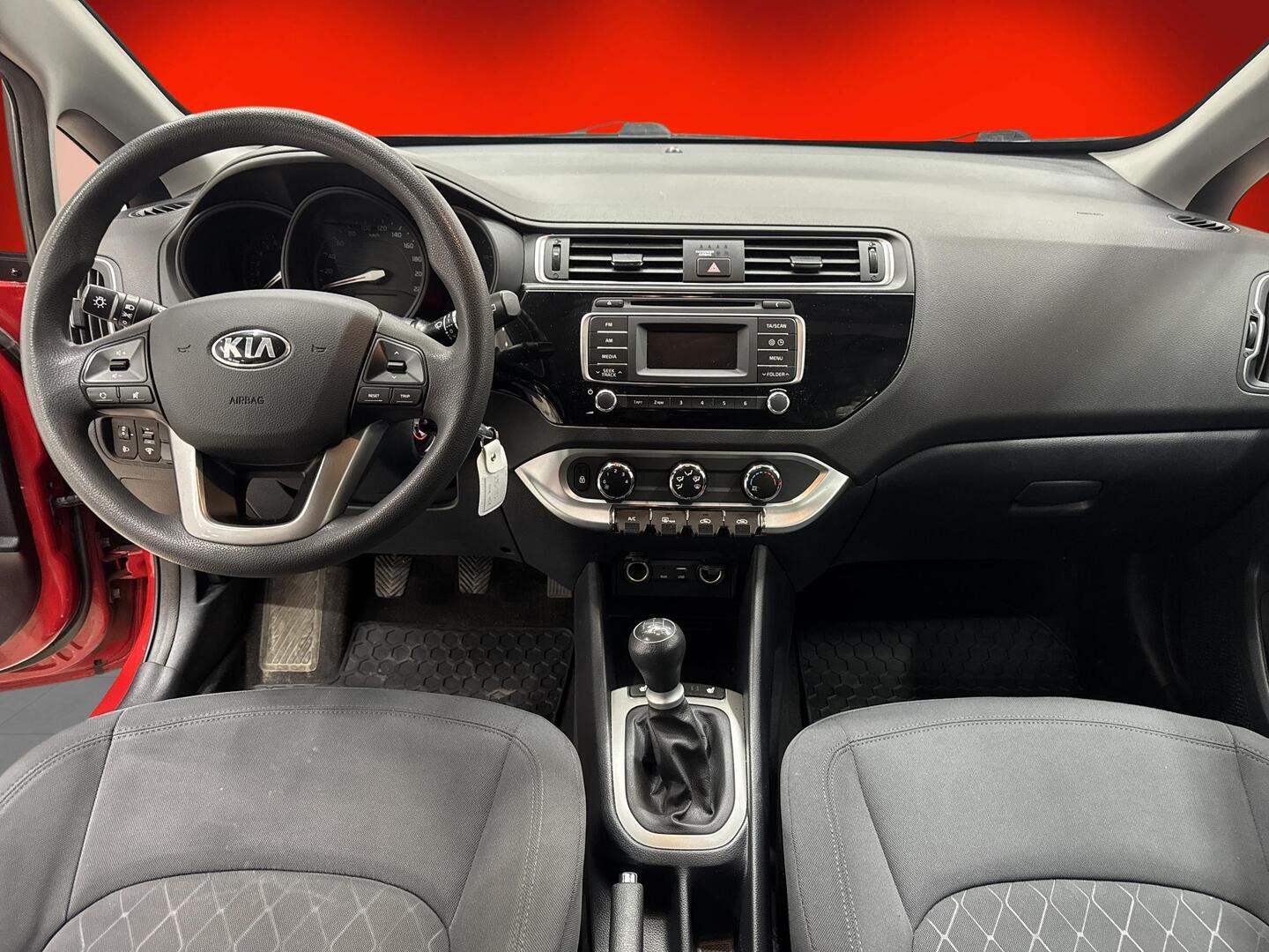 KIA RIO 2016