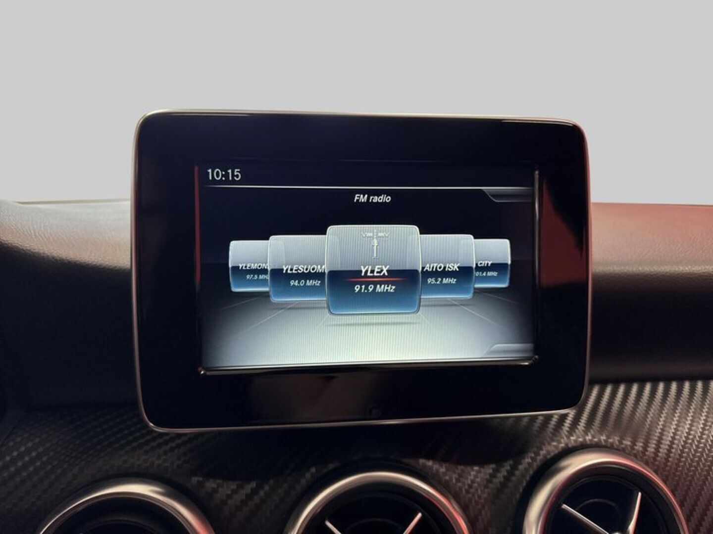 MERCEDES-BENZ A 2017