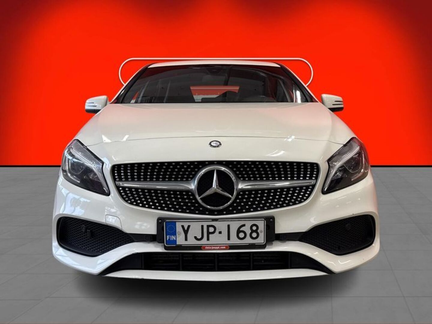 MERCEDES-BENZ A 2017