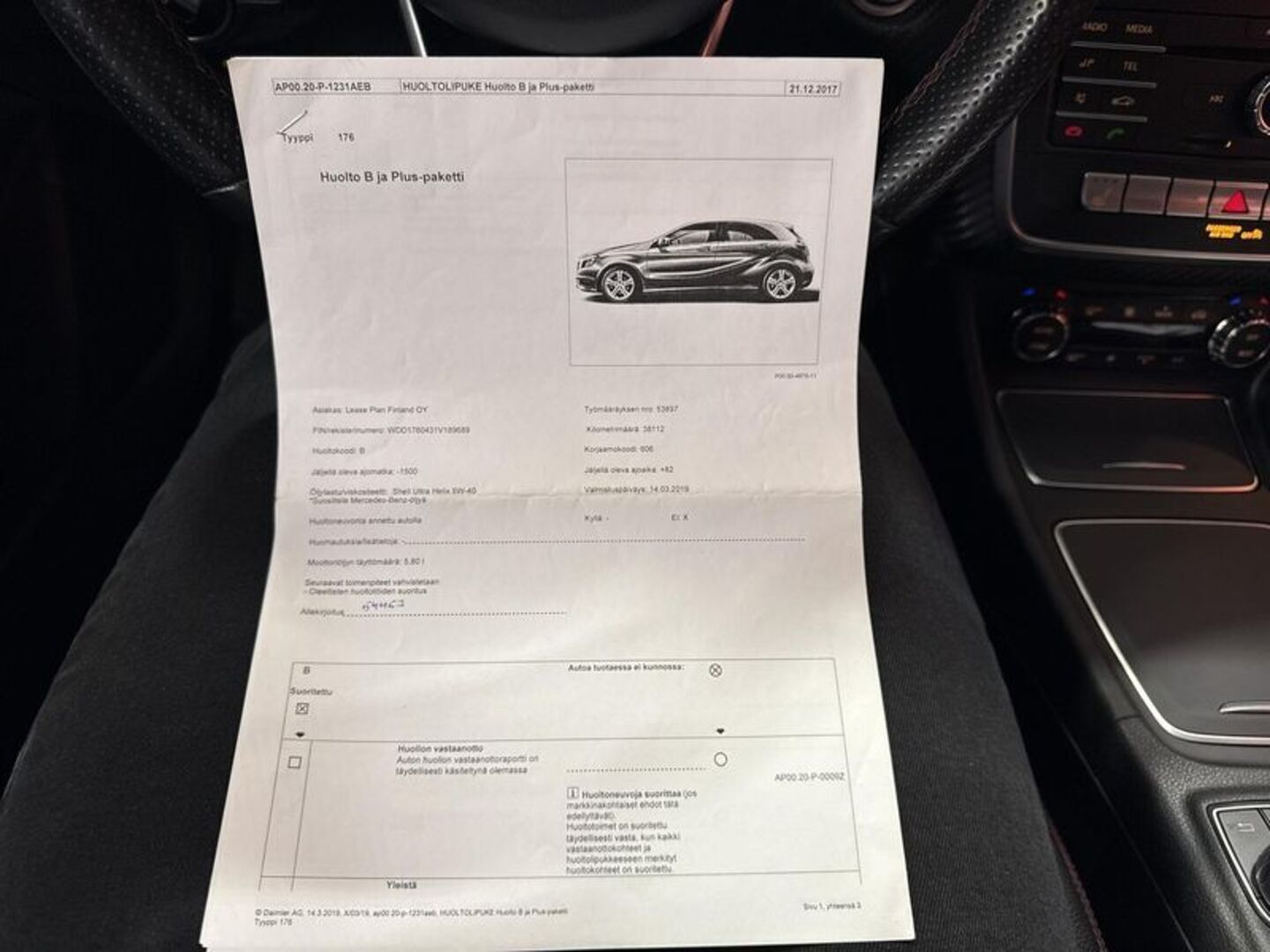 MERCEDES-BENZ A 2017