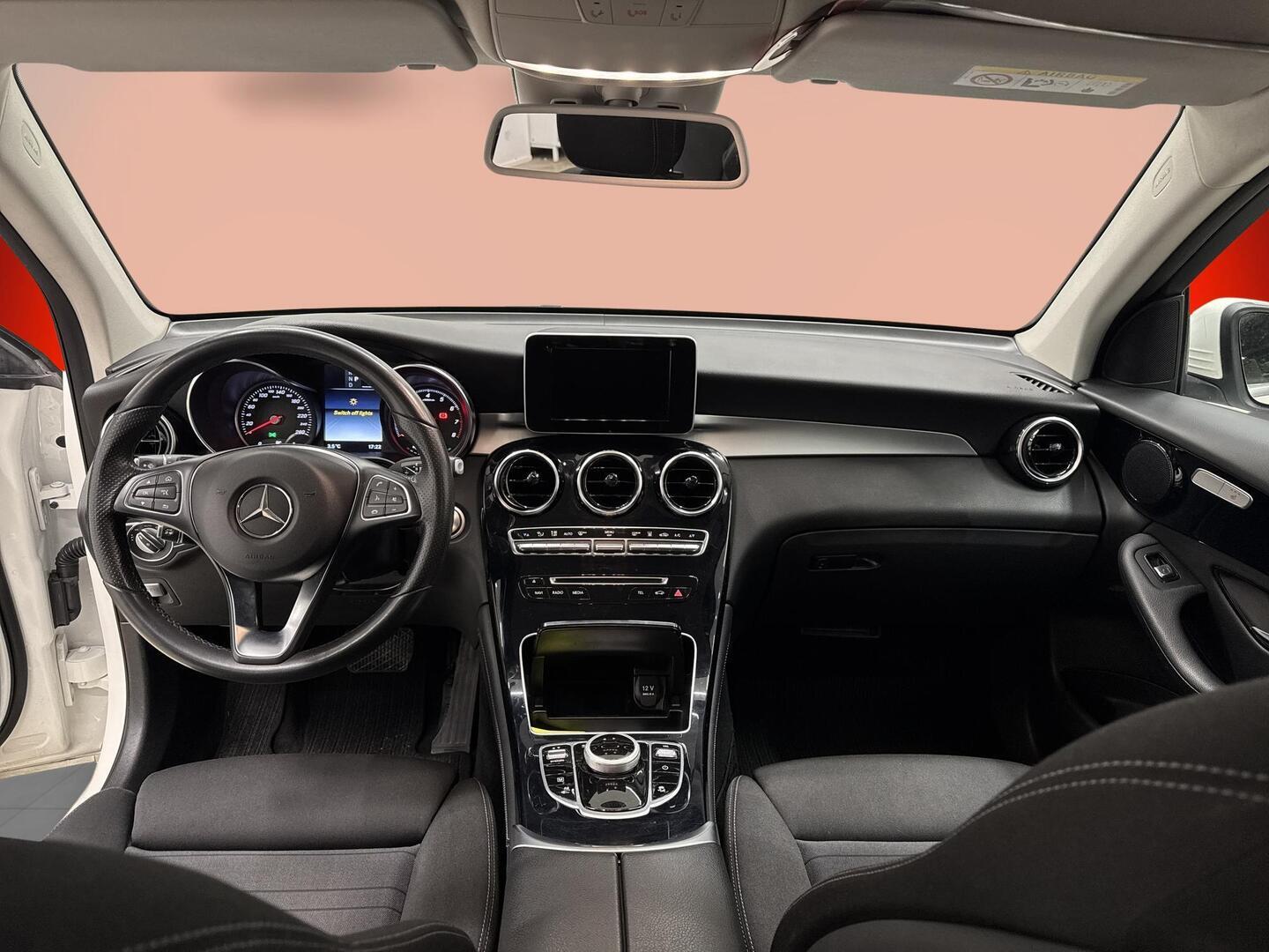 MERCEDES-BENZ GLC 2018