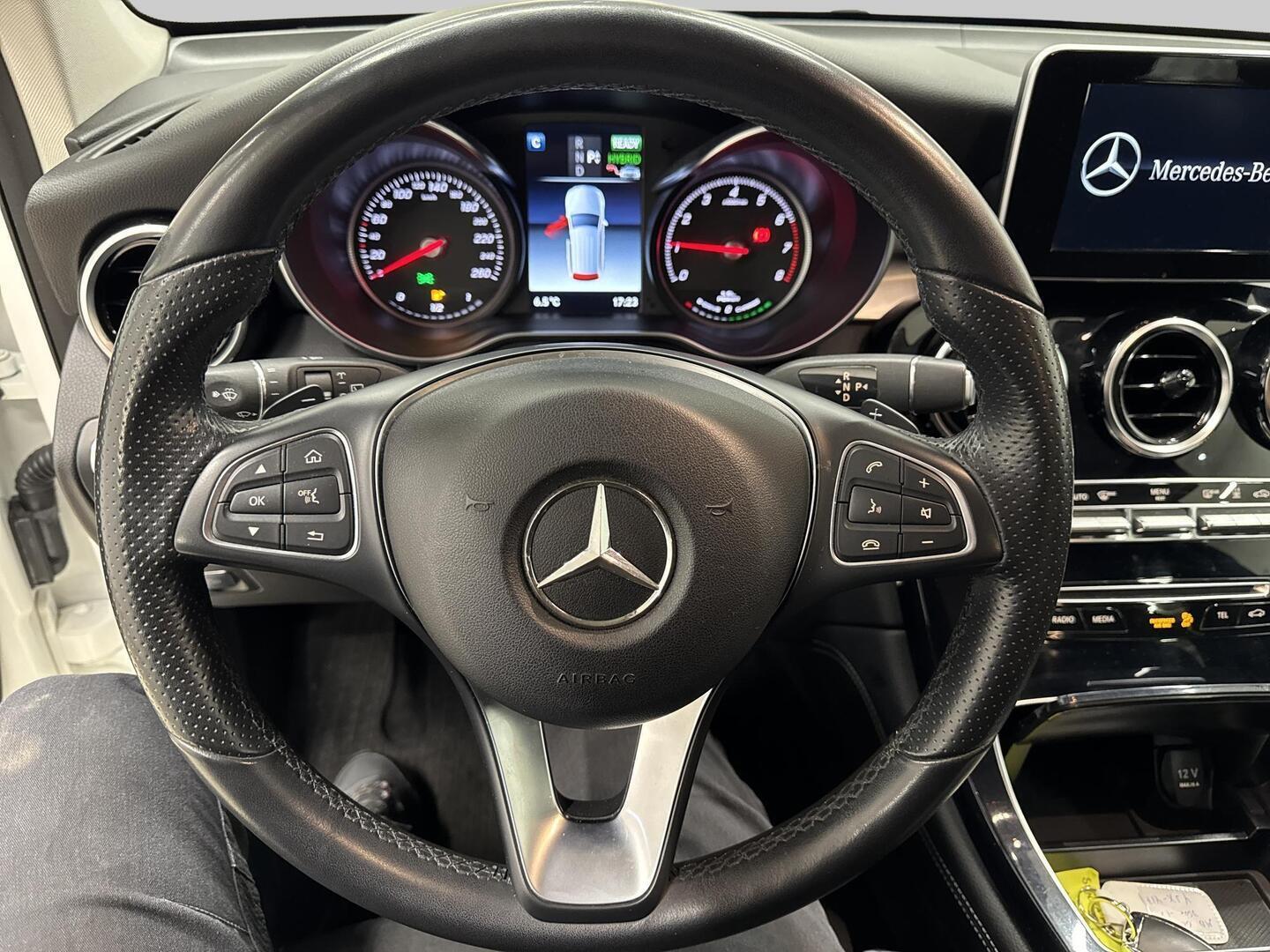 MERCEDES-BENZ GLC 2018