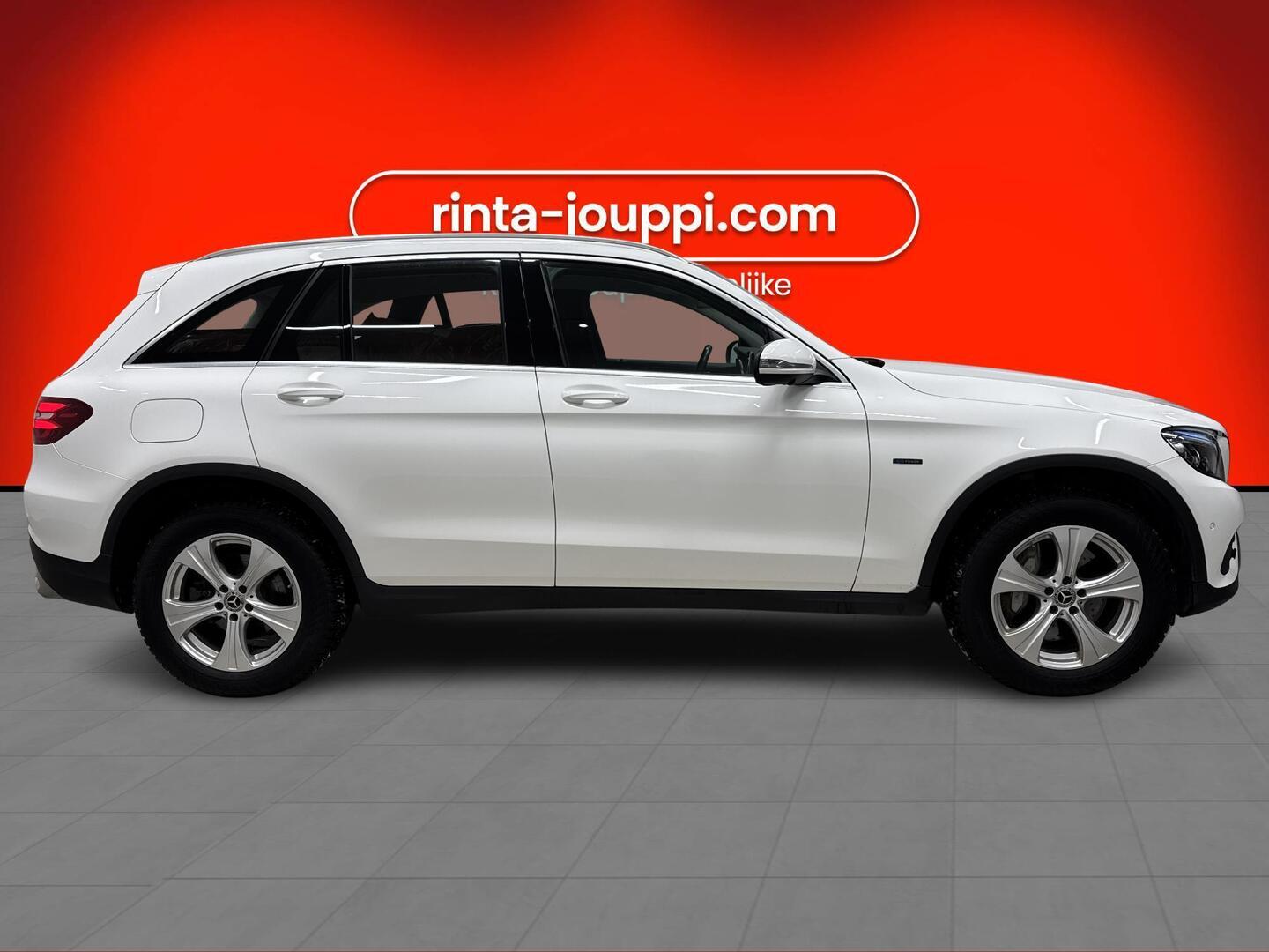 MERCEDES-BENZ GLC 2018
