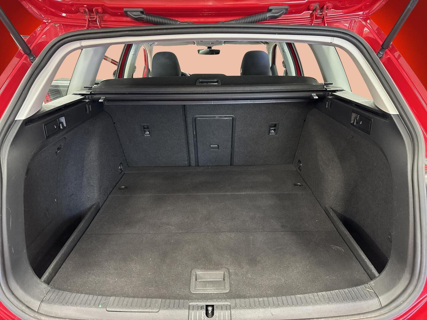 VOLKSWAGEN Golf 2020