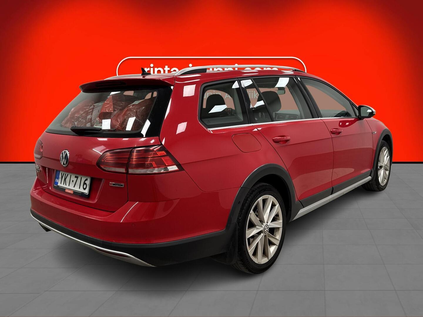 VOLKSWAGEN Golf 2020