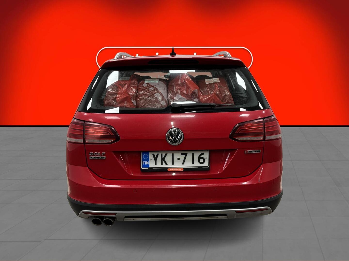 VOLKSWAGEN Golf 2020