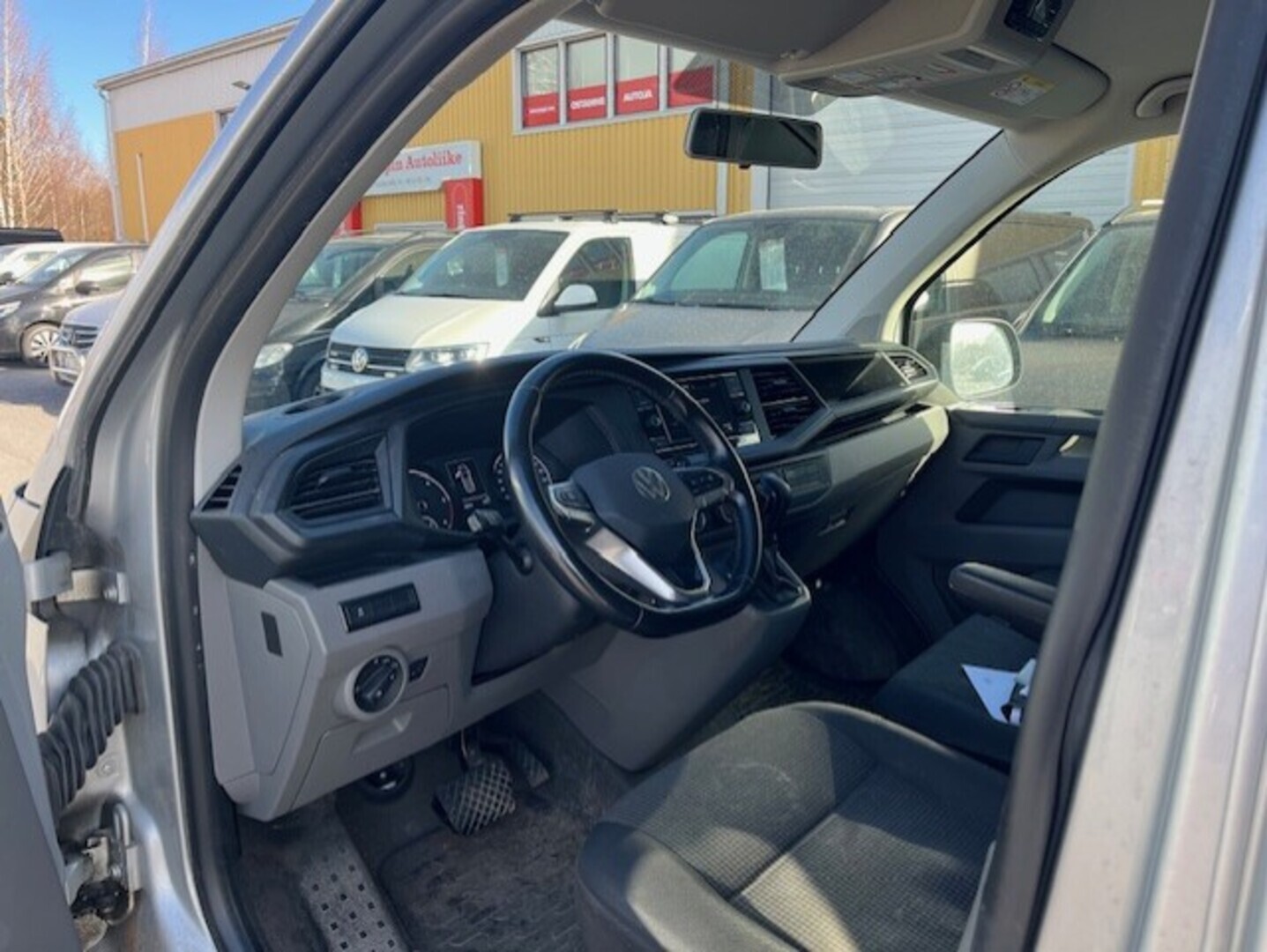 VOLKSWAGEN Transporter 2022