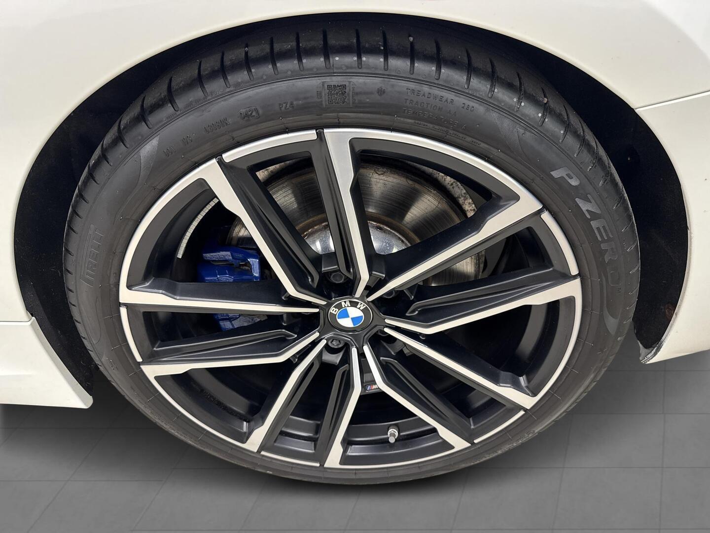 BMW 330 2020