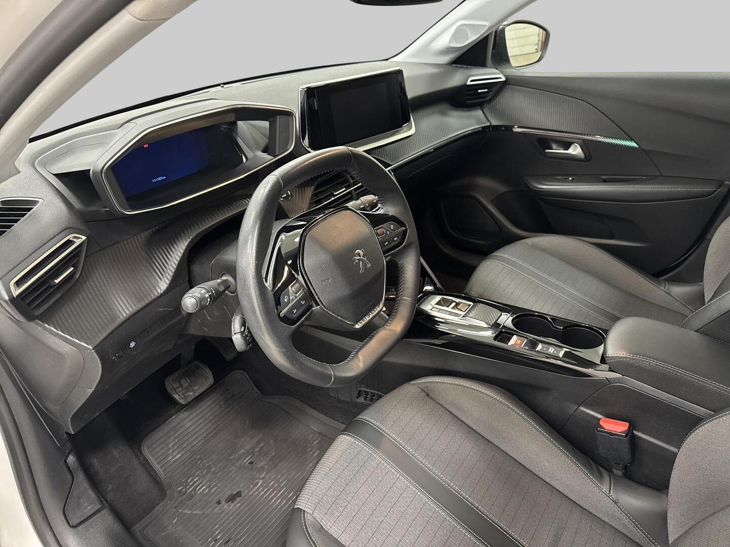 PEUGEOT e-208 2023