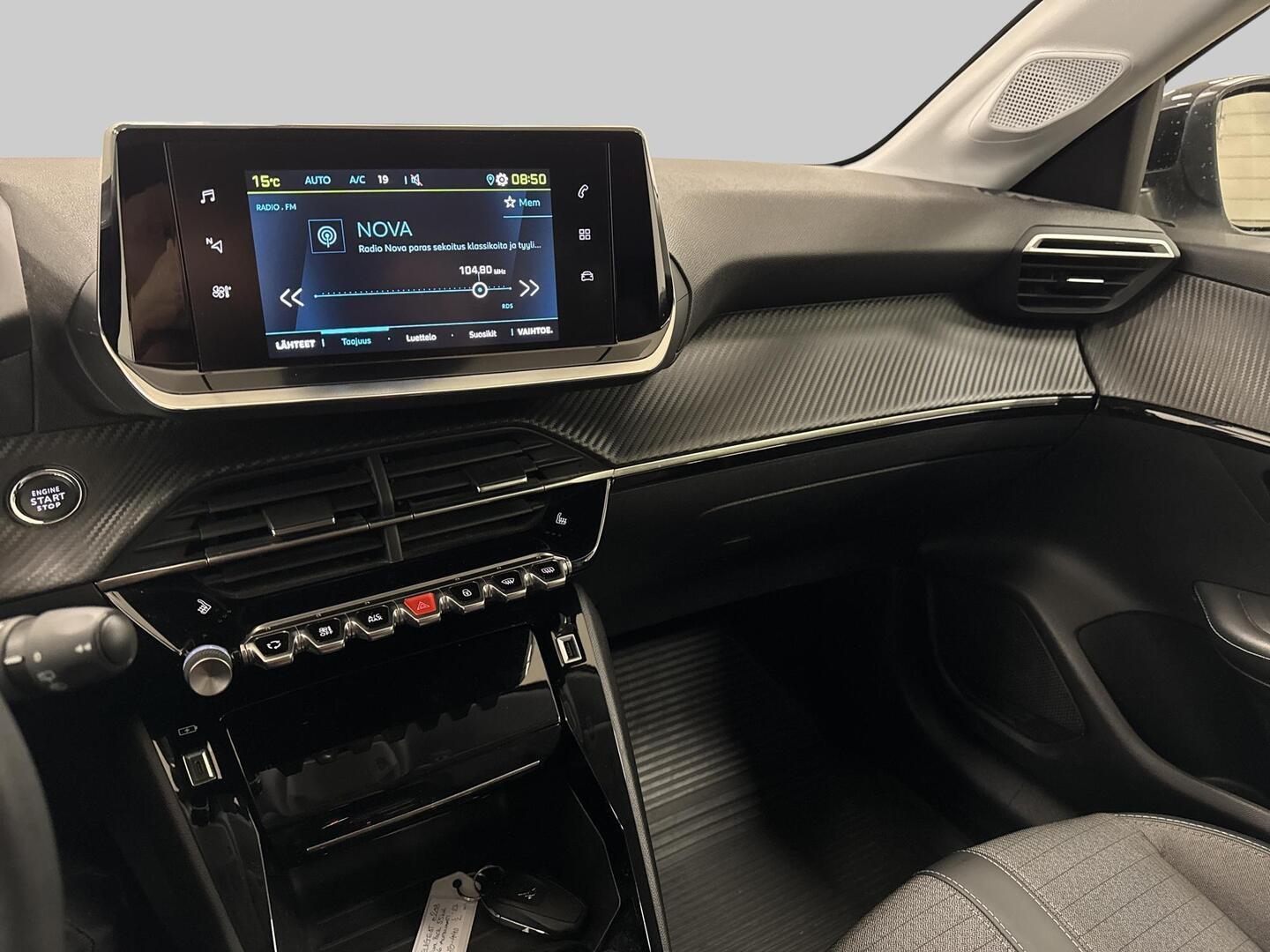 PEUGEOT e-208 2023