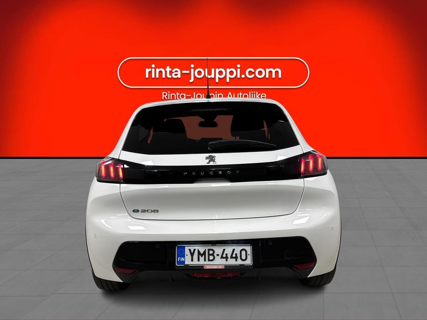 PEUGEOT e-208 2023