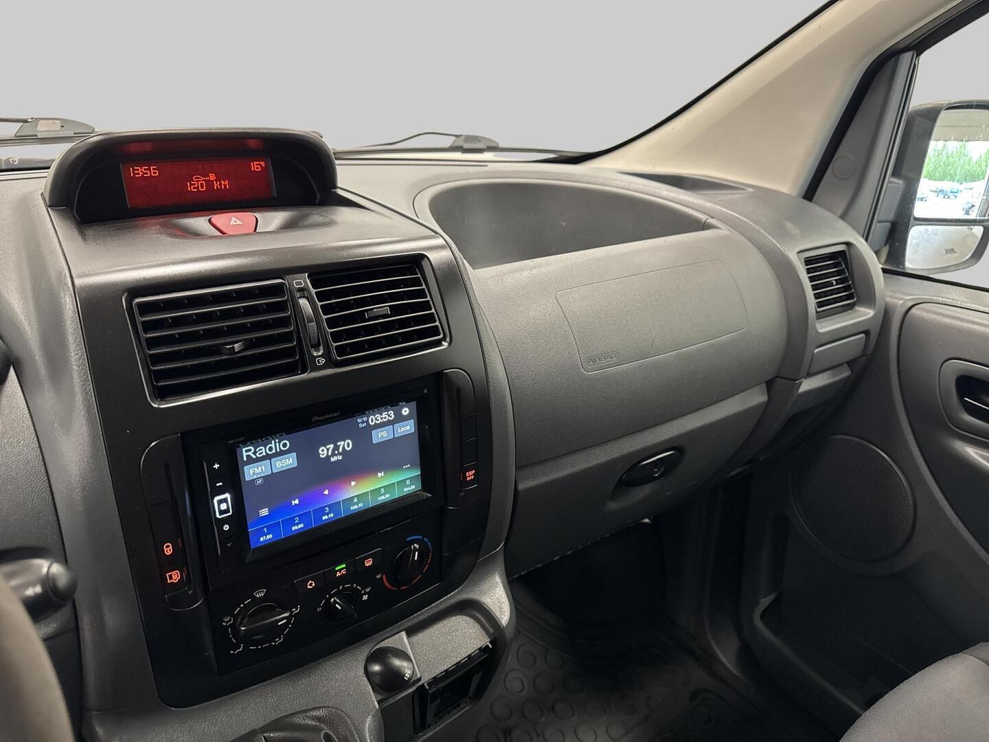 TOYOTA Proace 2014
