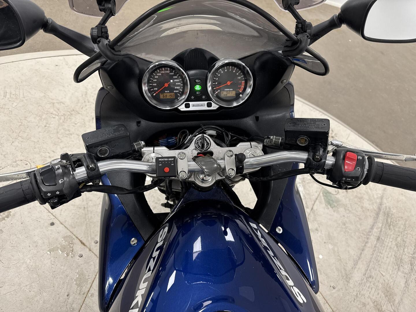 SUZUKI GSF 2003