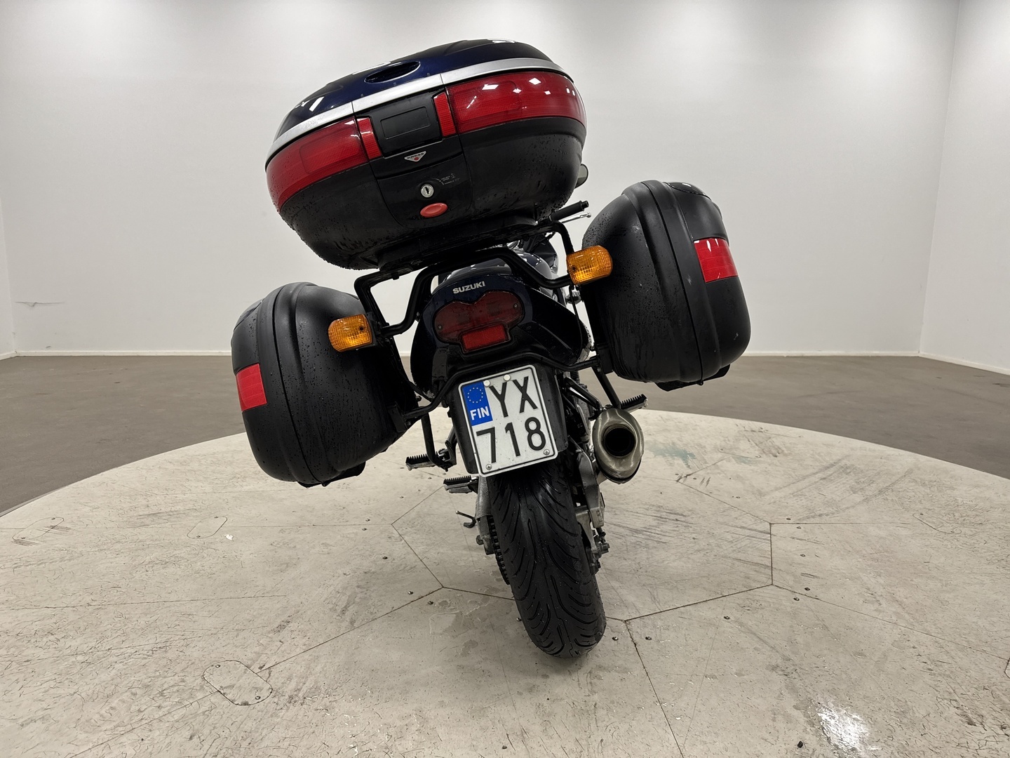 SUZUKI GSF 2003