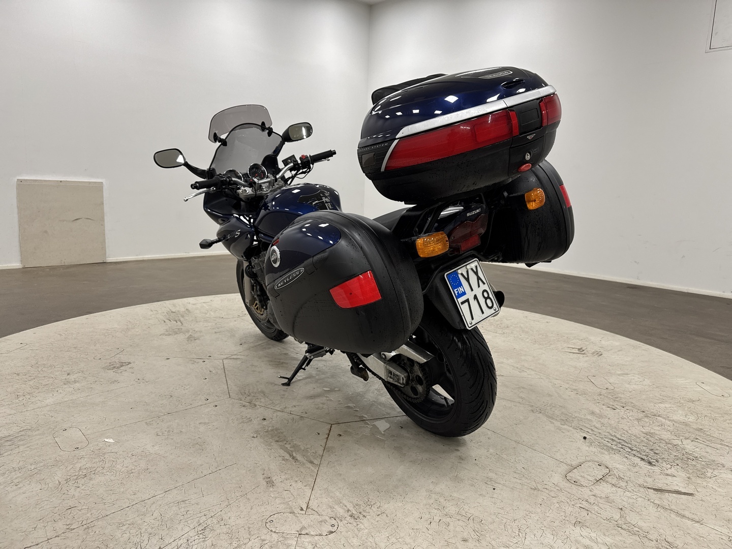 SUZUKI GSF 2003
