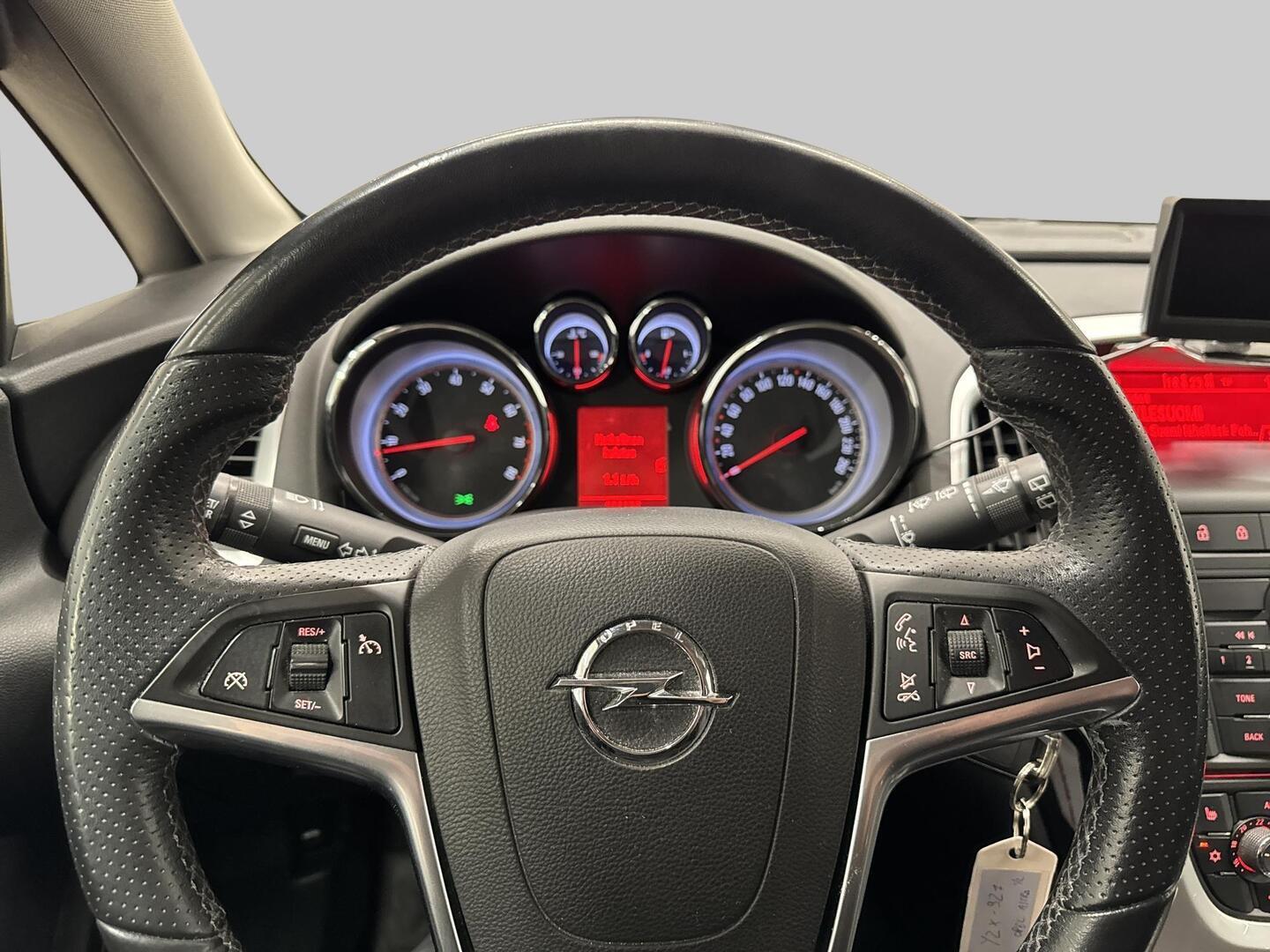 OPEL Astra 2010