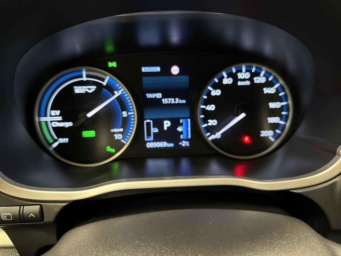 MITSUBISHI ECLIPSE CROSS 2024