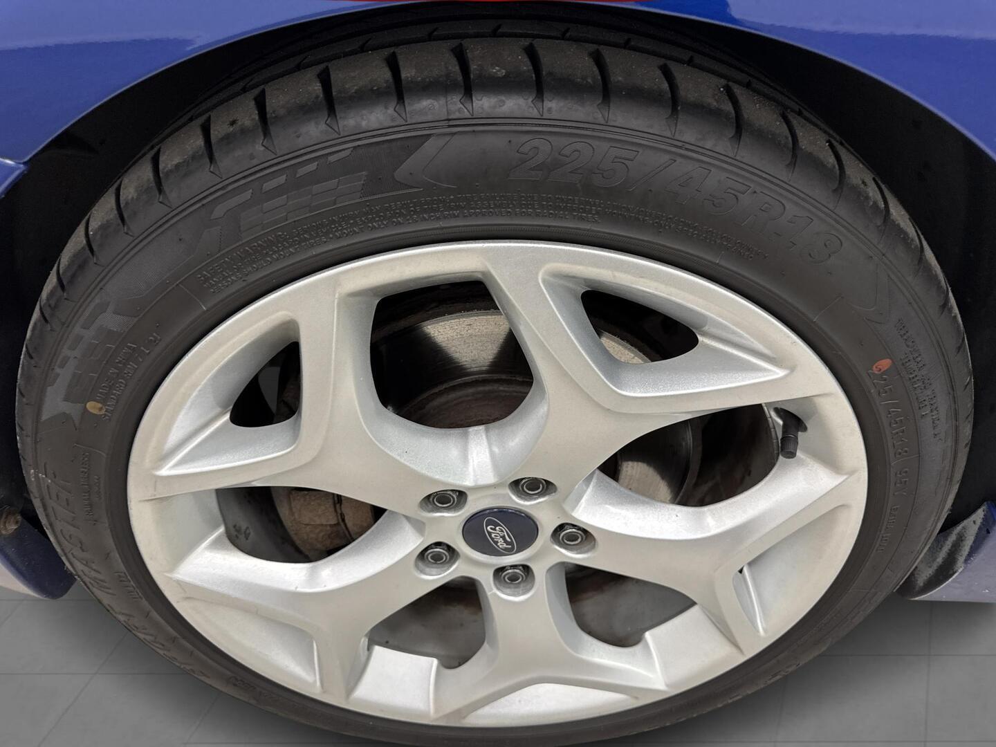 FORD Focus 2010