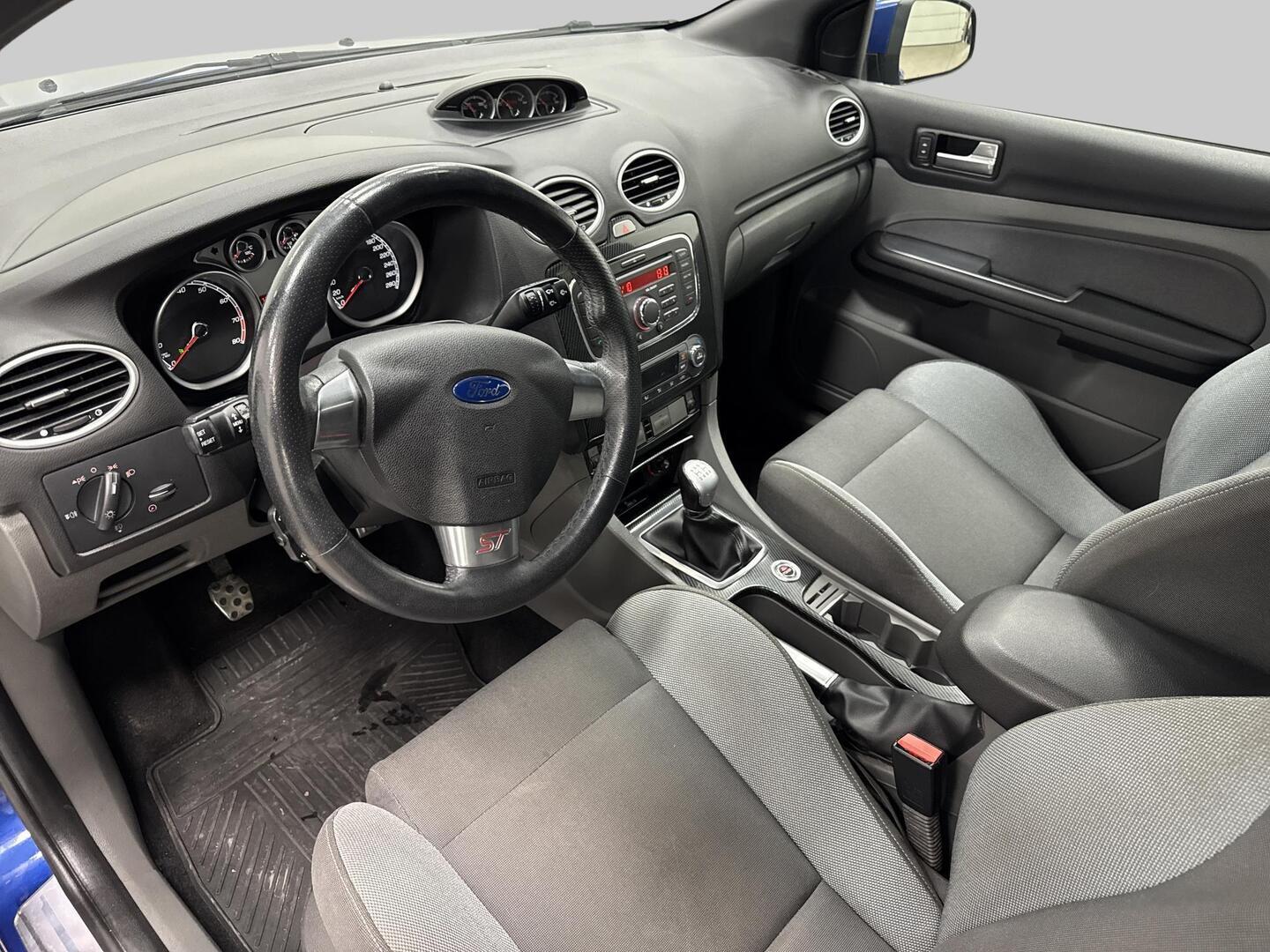 FORD Focus 2010
