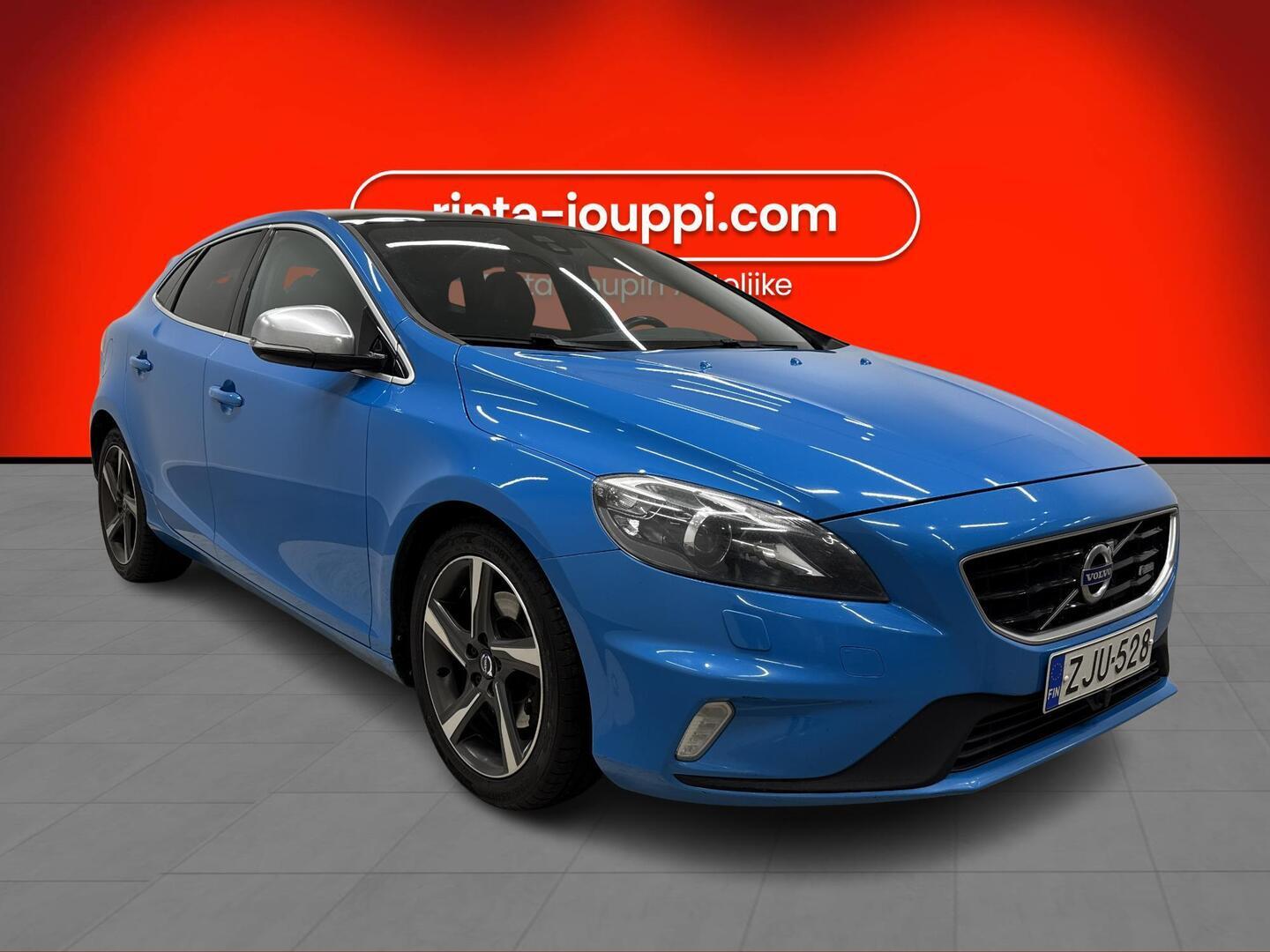 VOLVO V40 2013