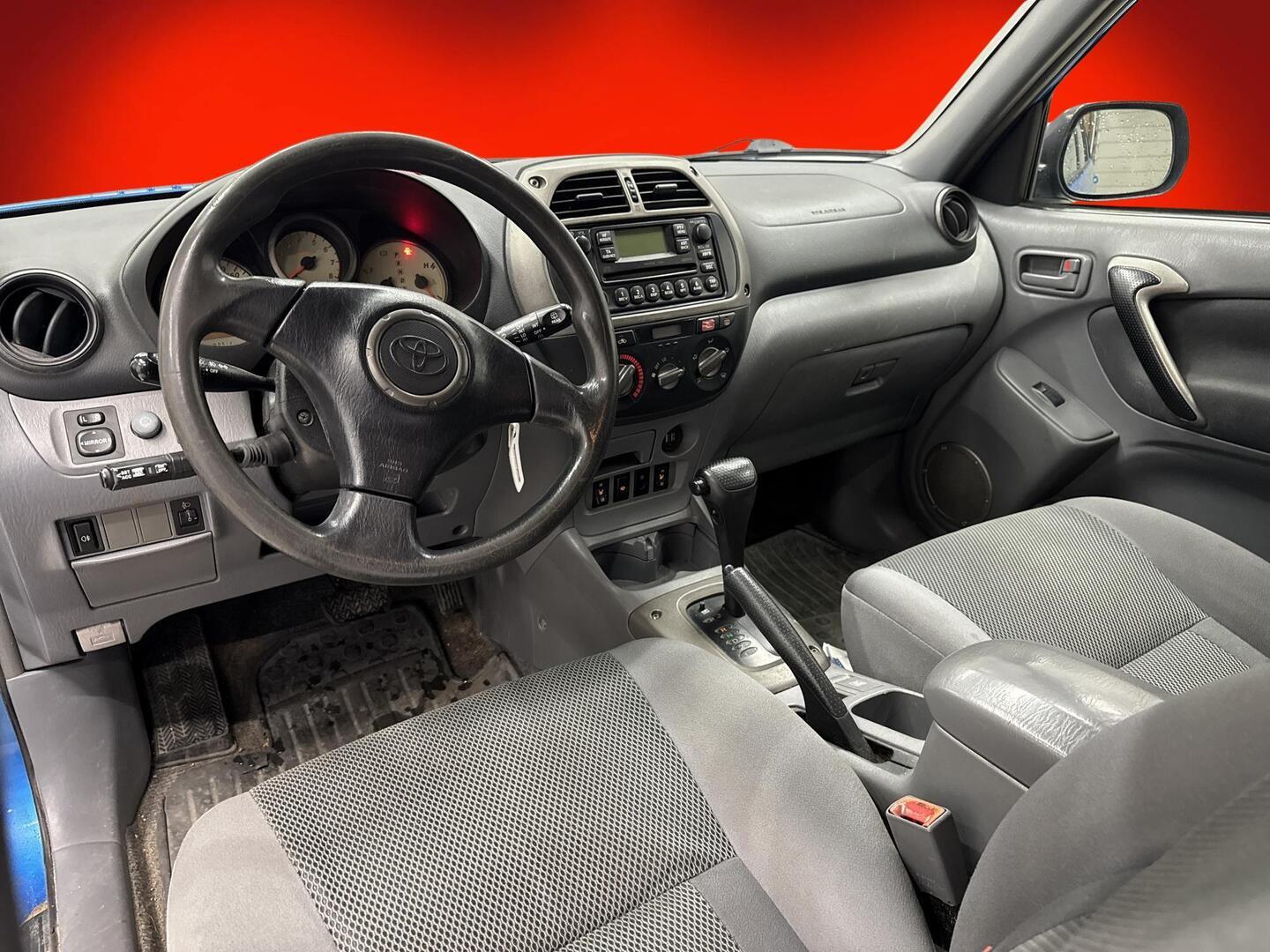 TOYOTA RAV4 2002
