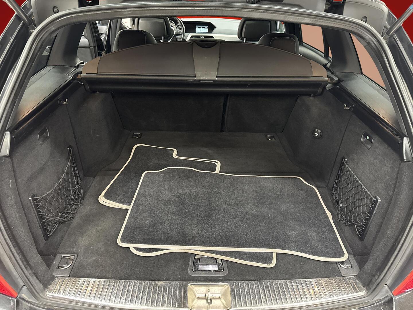 MERCEDES-BENZ C 2013