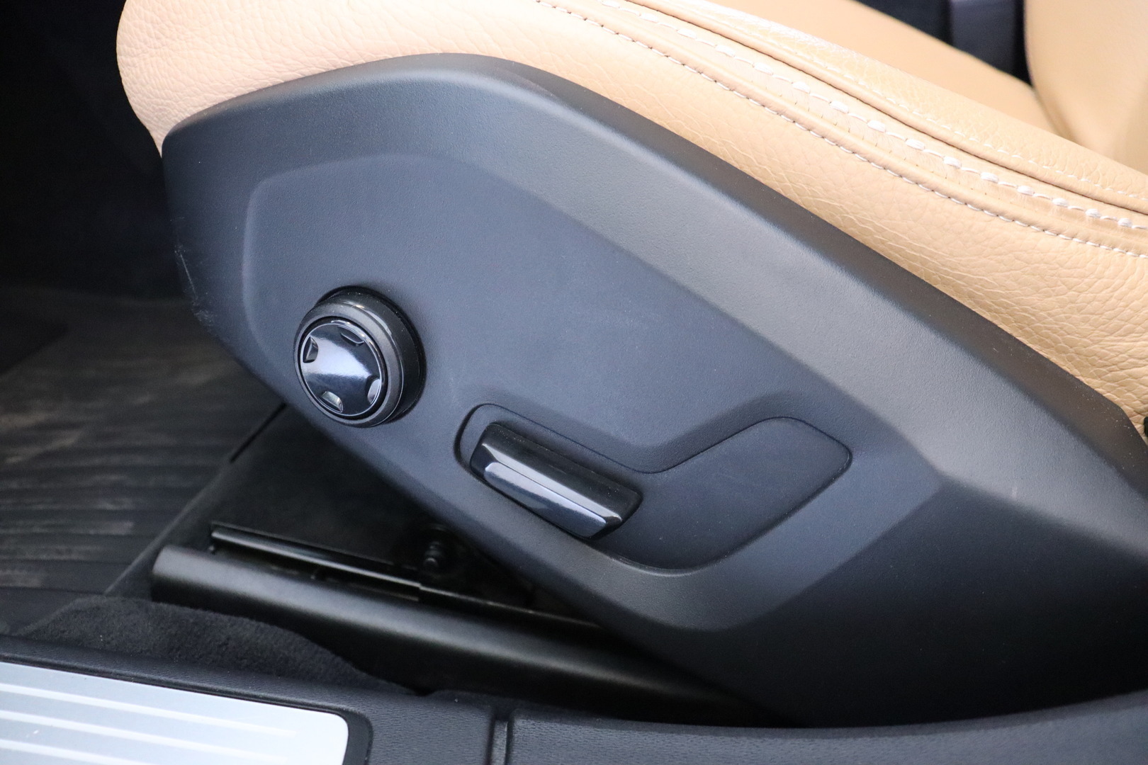 VOLVO V90 Cross Country 2017