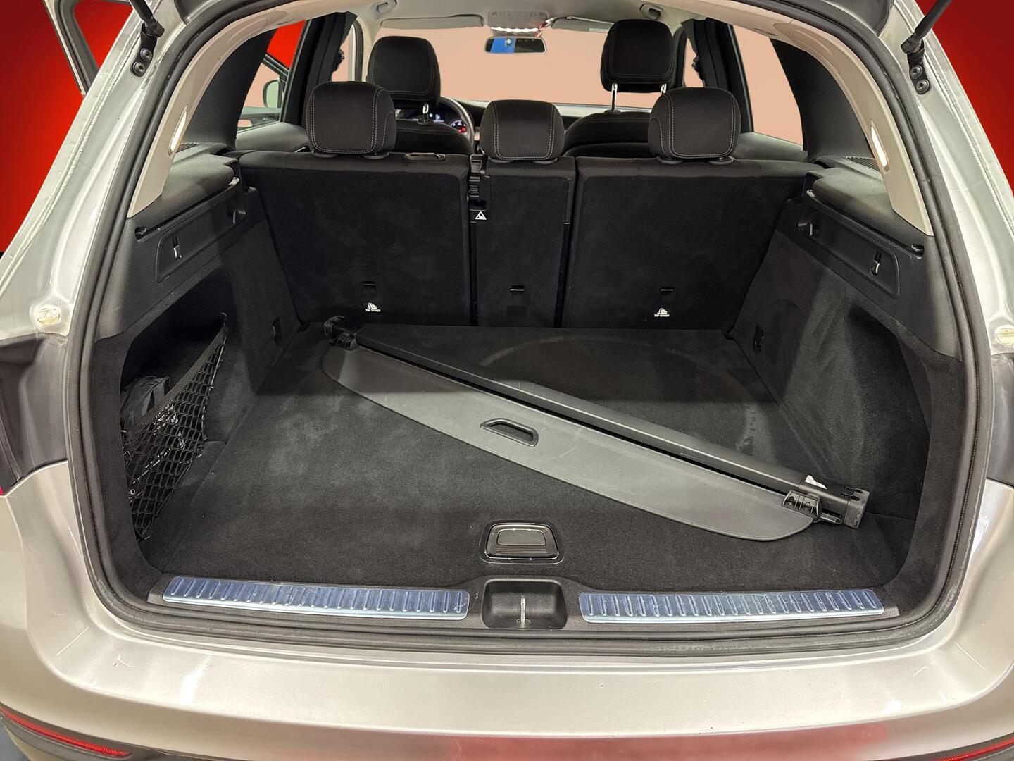 MERCEDES-BENZ GLC 2018