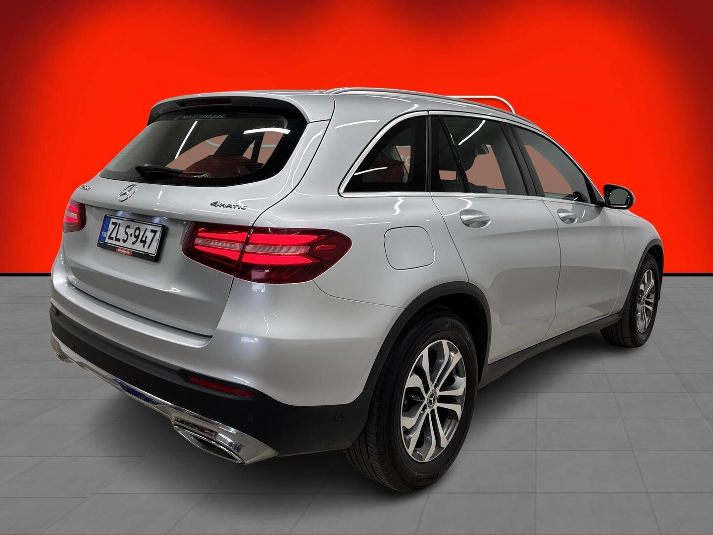MERCEDES-BENZ GLC 2018