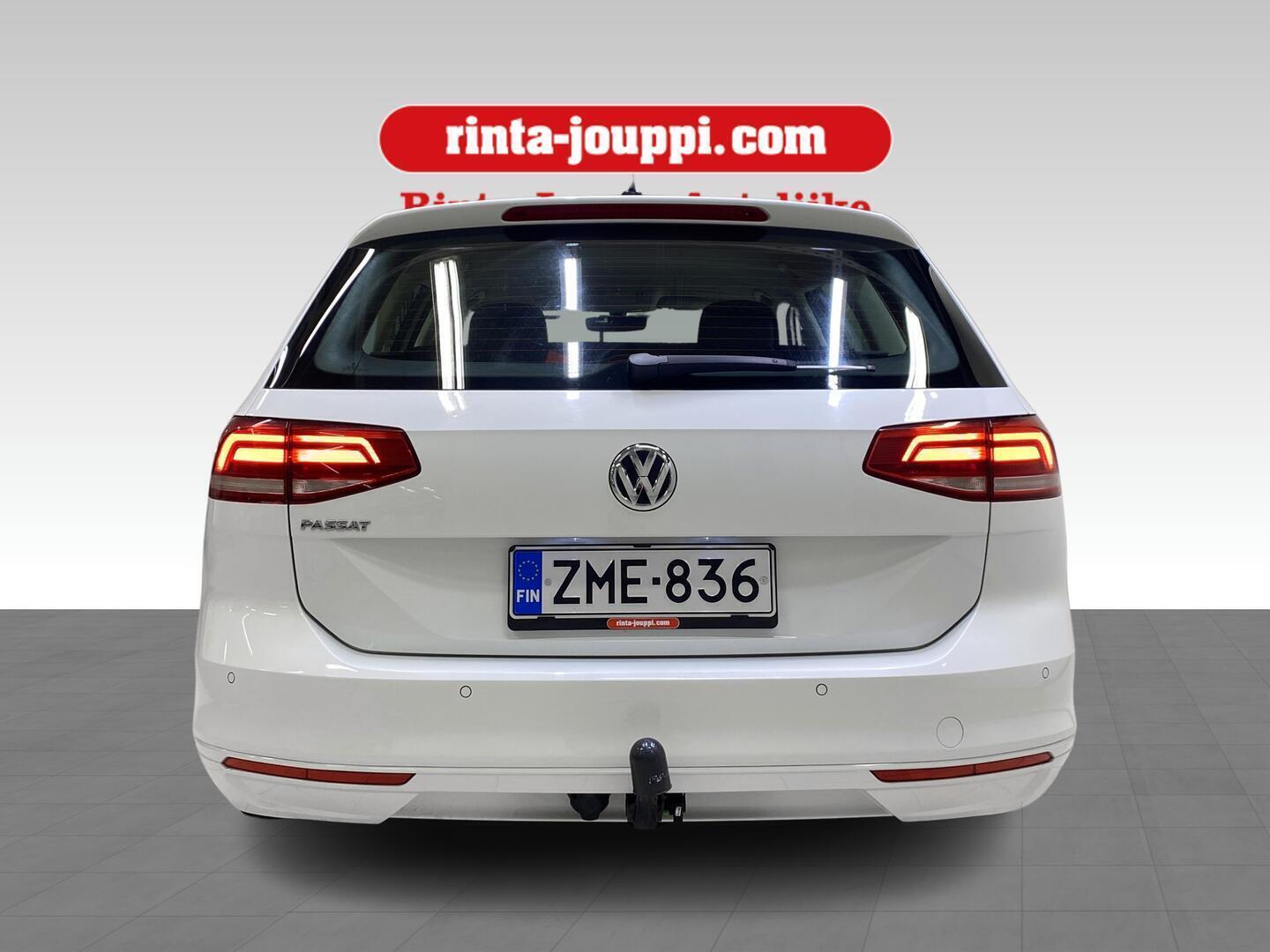 VOLKSWAGEN Passat 2019