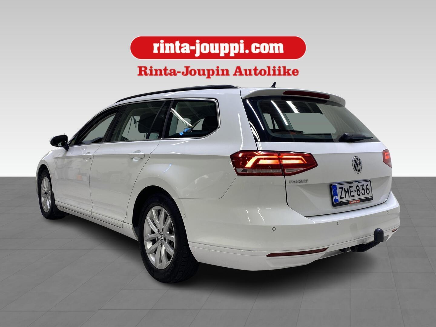 VOLKSWAGEN Passat 2019