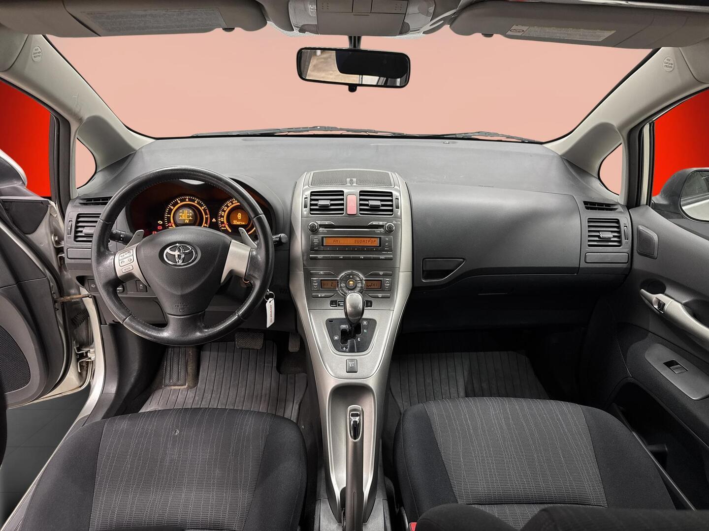 TOYOTA Auris 2007