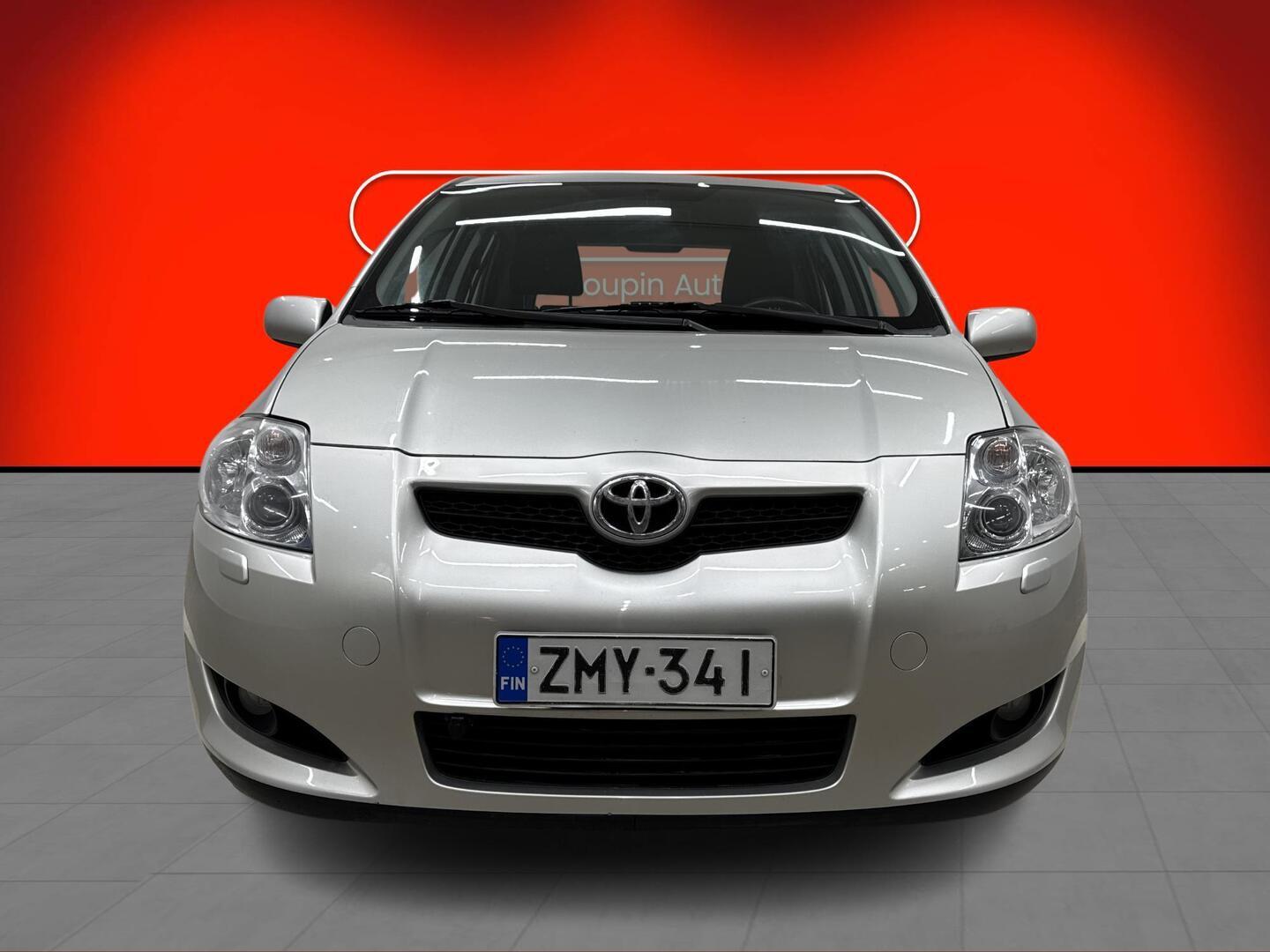 TOYOTA Auris 2007