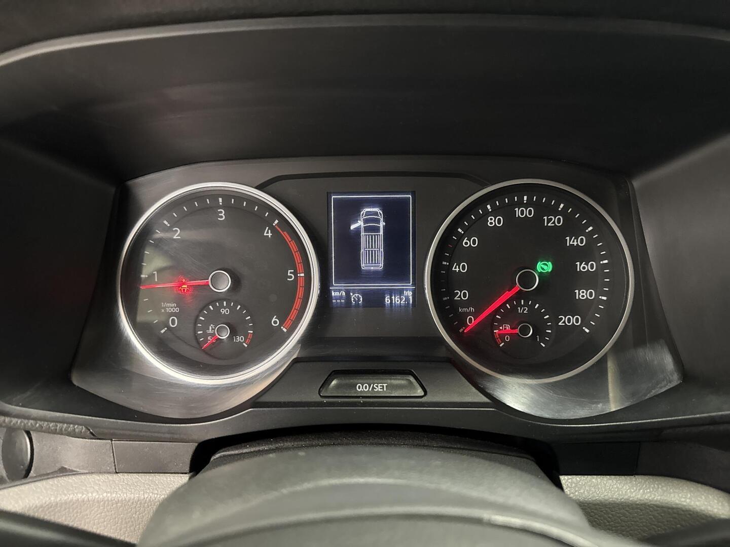 VOLKSWAGEN Crafter 2020