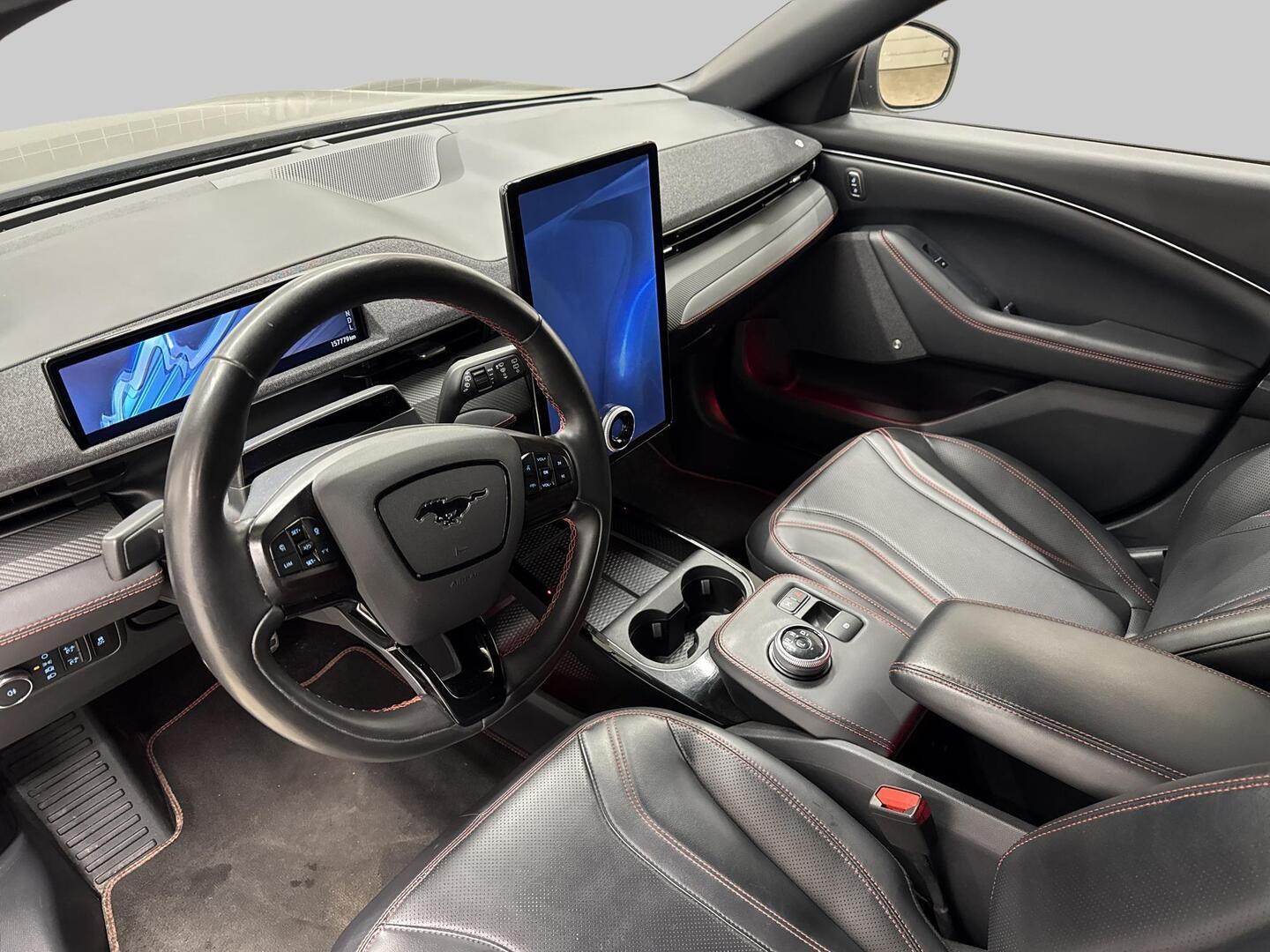 FORD Mustang Mach-E 2022