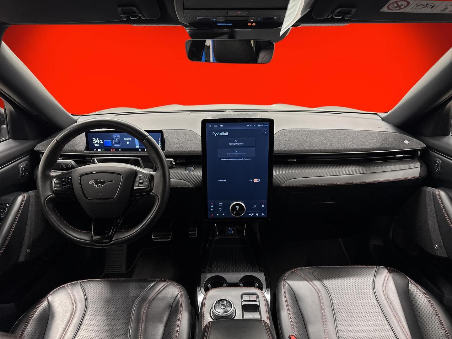 FORD Mustang Mach-E 2022