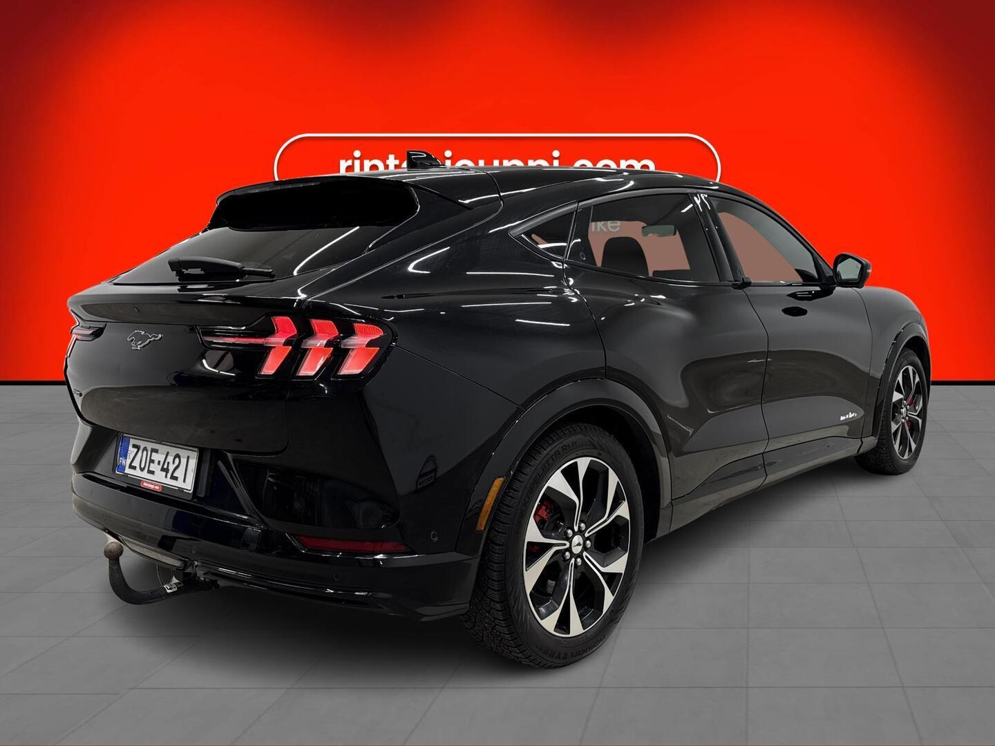 FORD Mustang Mach-E 2022