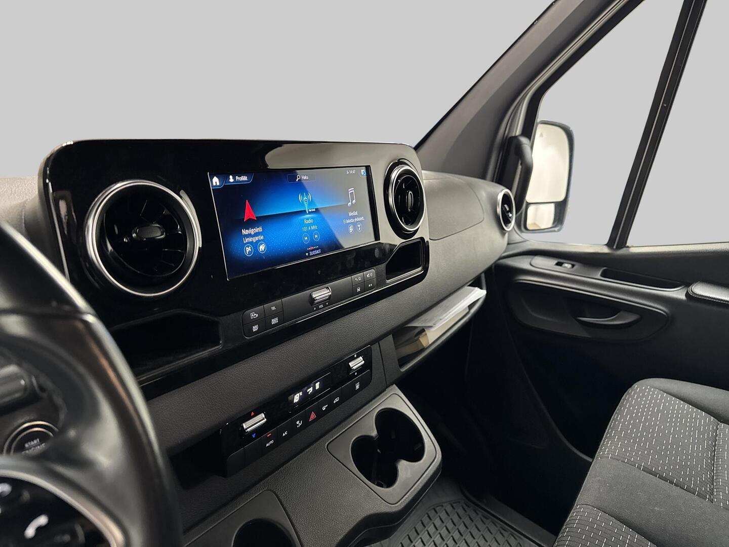 MERCEDES-BENZ SPRINTER 2019