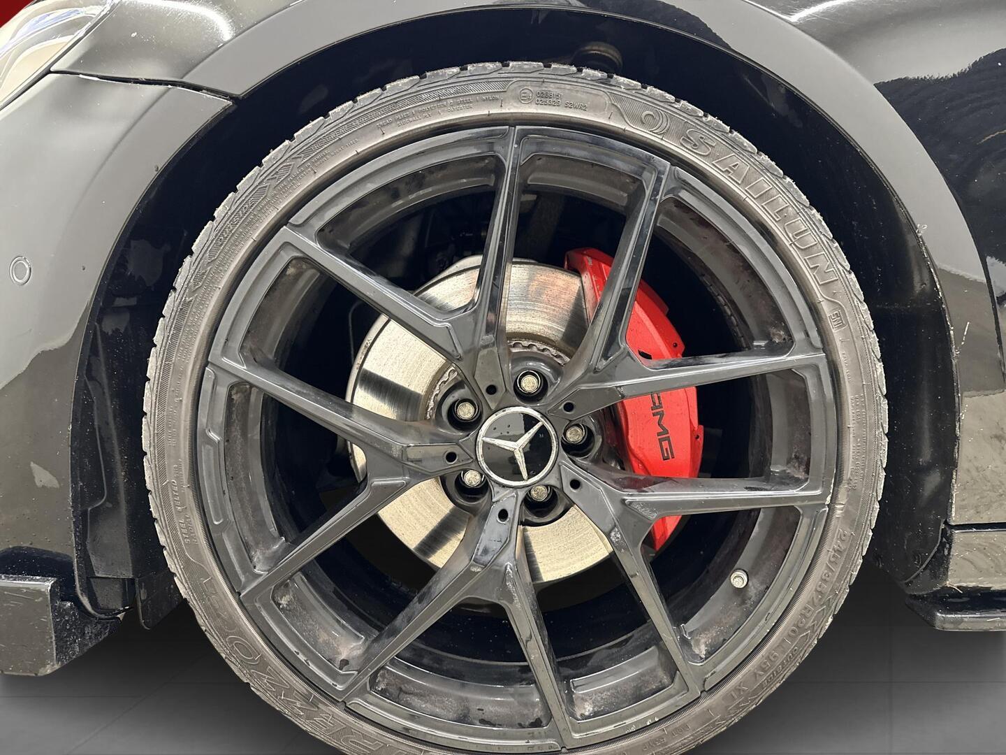 MERCEDES-BENZ E 2019